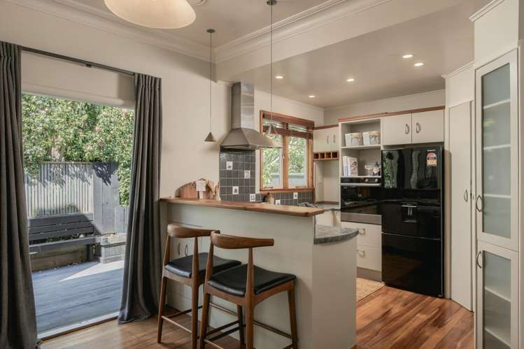 6 Strowan Avenue Fairfield_4
