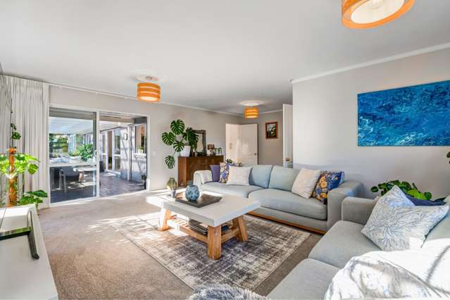 19 Esther Place Red Beach_4