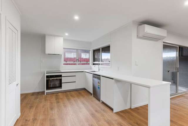 32 IdleWild Avenue Mangere_3