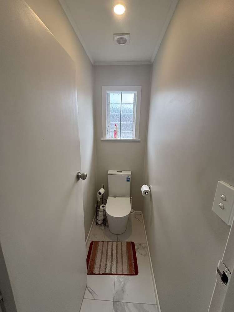 14C Triangle Road Massey_12