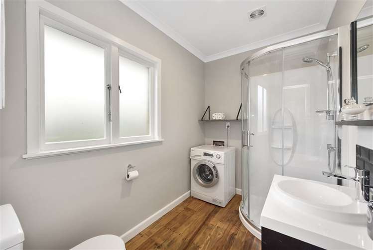 1/17 Galloway Street Hamilton East_12