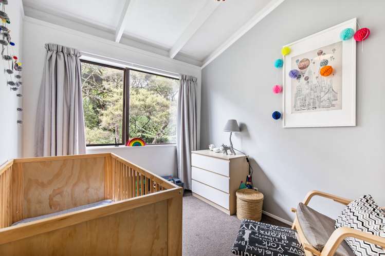 4/33 Eskdale Road Birkdale_6