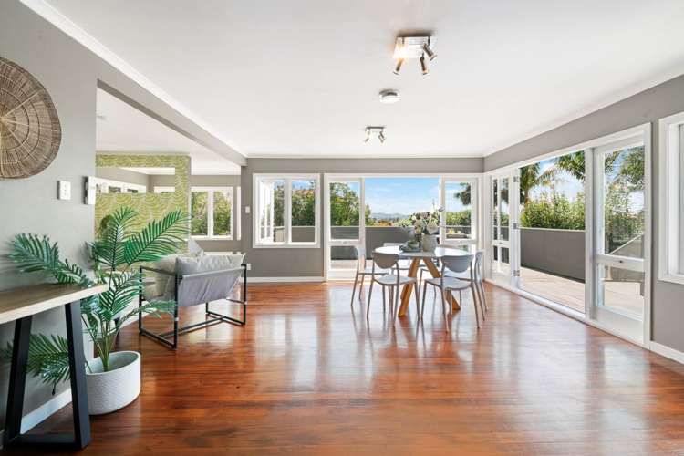 124 Whangaparaoa Road Red Beach_3