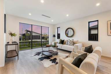 25 Tukutata Crescent_3