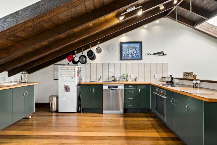 3/12 Little George Street Thorndon_3