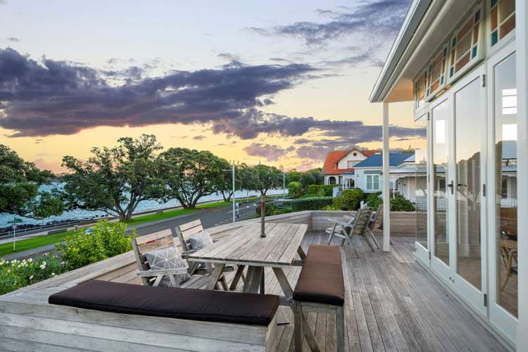 8 King Edward Parade Devonport_66