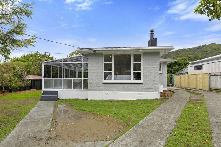 27 Lees Grove Wainuiomata_21