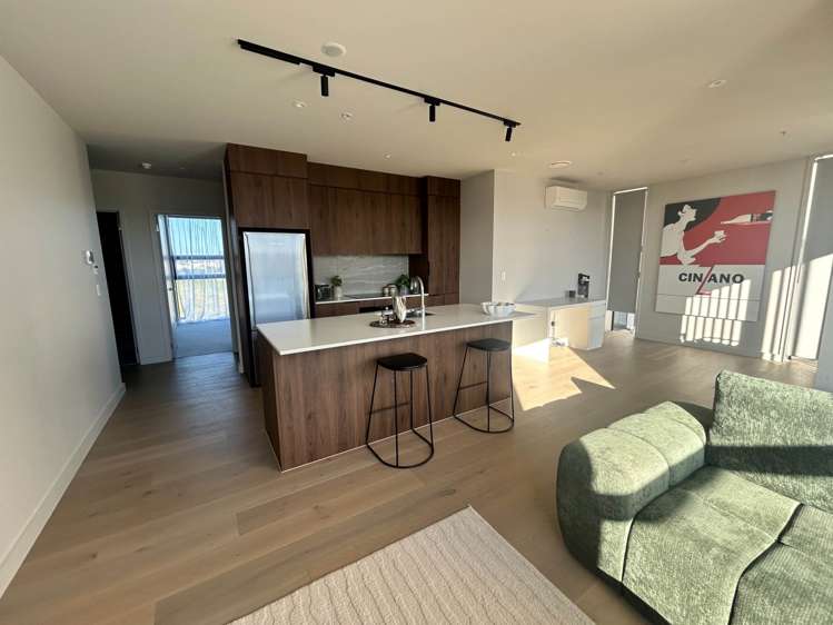 203/84C Te Oneroa Way_0