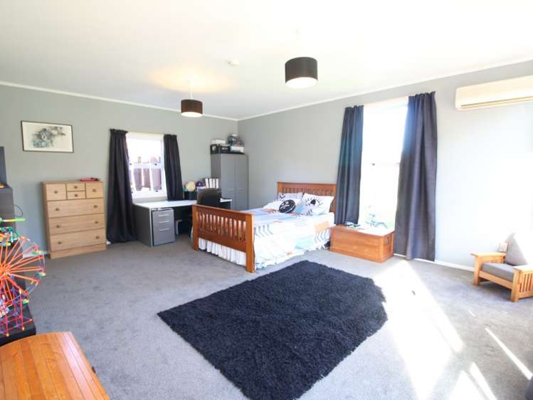 189 Middle Road Allenton_19