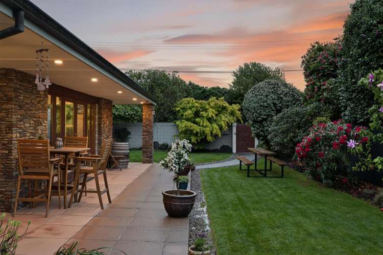 194 Racecourse Road_0