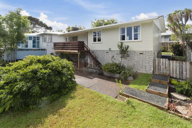 93 Sabulite Road Kelston_15