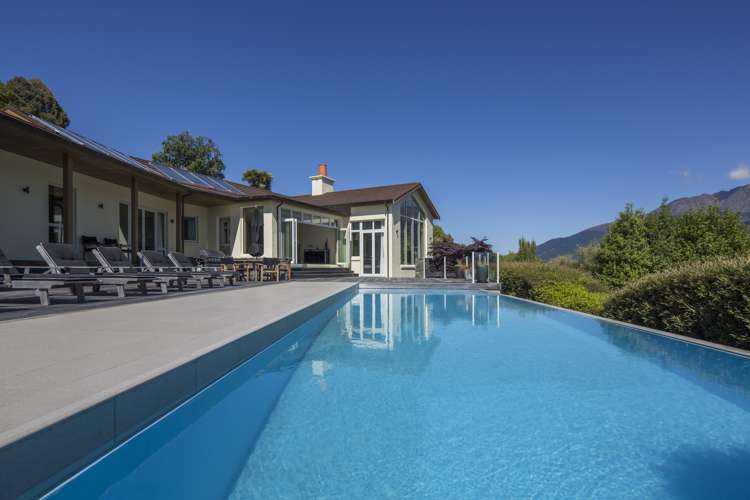 371 Peninsula Road Kelvin Heights_20