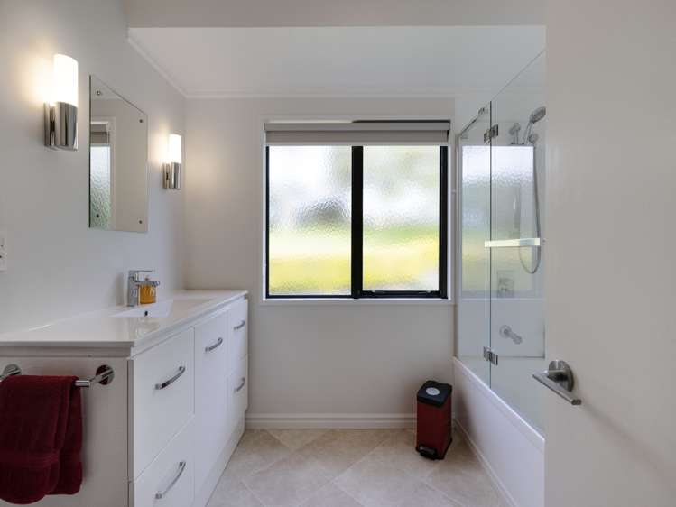 213 Upland Road Aongatete_20