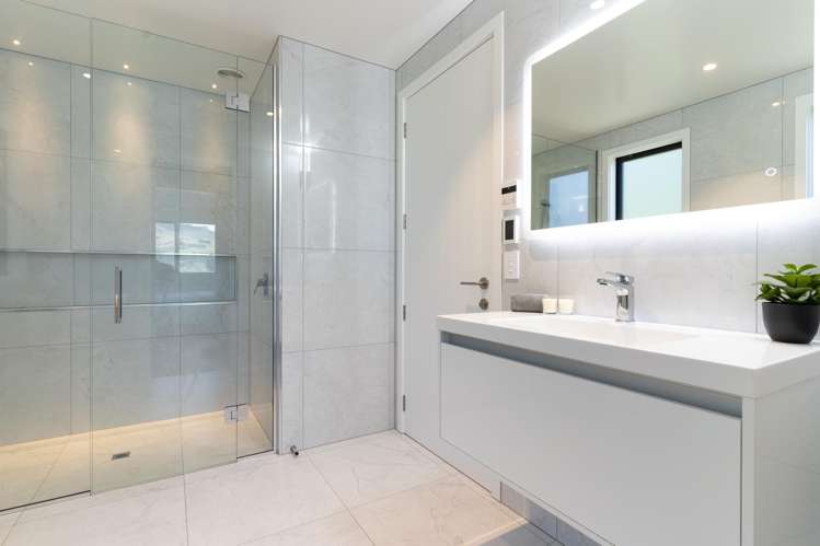 830 Wainui Main Road Wainui_11