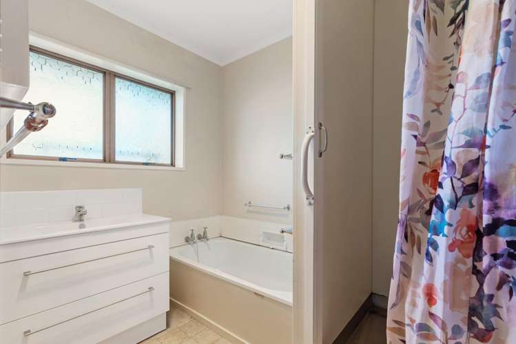 C/93 Grace Road Tauranga South_5