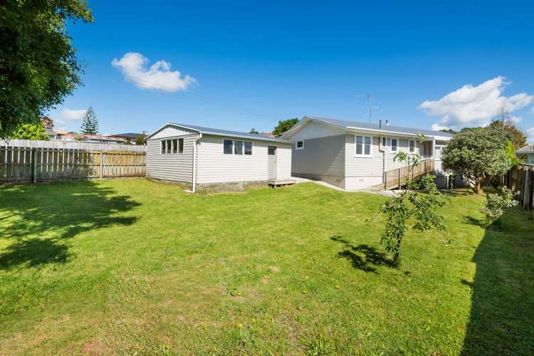45 Fairclough Road Beach Haven_1
