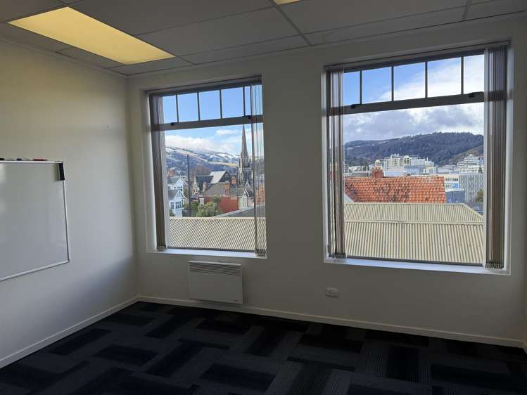 30 London Street Dunedin Central_11