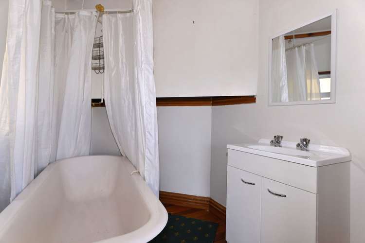 27 Orsman Crescent Toi Toi_17