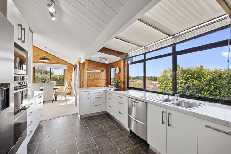 72a Tukapa Street Westown_8