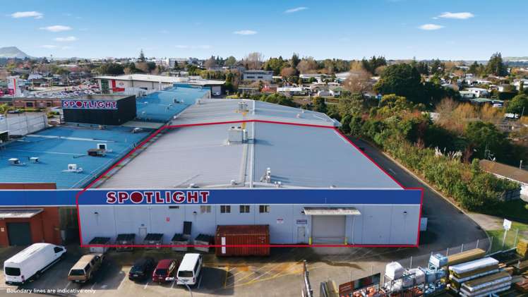 TZ/1000 Cameron Road Tauranga Central_4