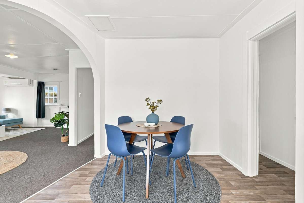 15 Taupata Street_3