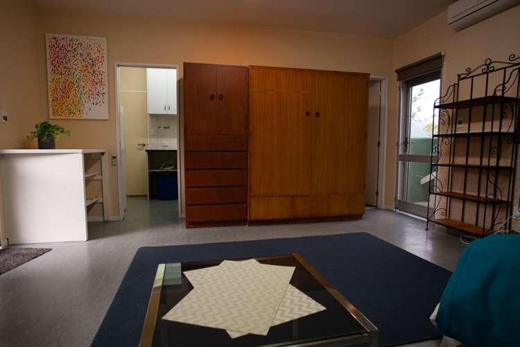 129 Ara-Kotinga Whitford_4