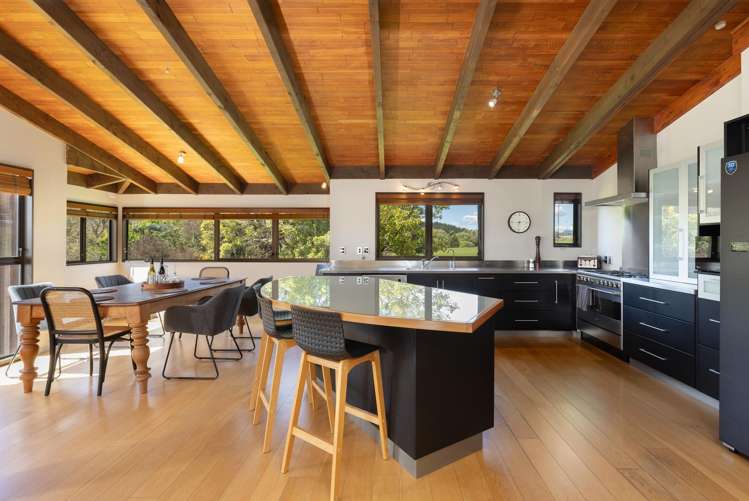 12 Sunrise Road Upper Moutere_17