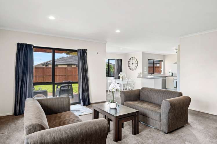 26 Carroll Place Owhata_11