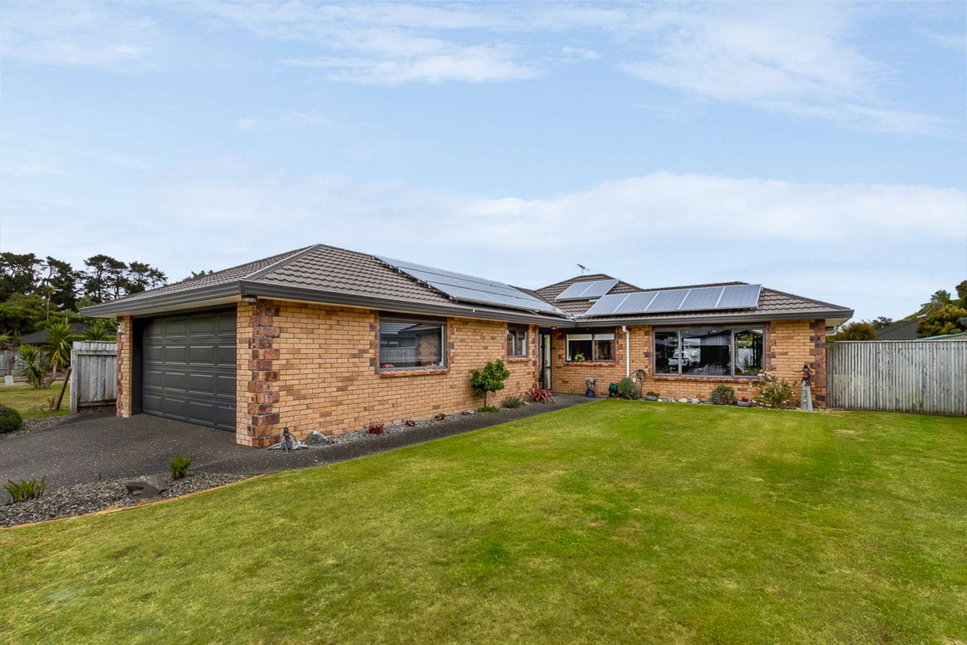 4 Kennedy Place Waikanae Beach_0