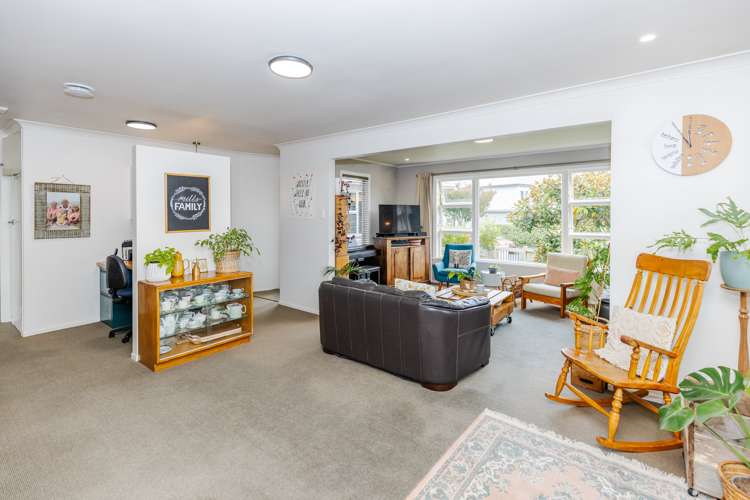 40 Southsea Crescent Silverdale_8