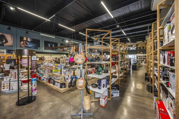 Unit 15, 18 Link Drive Wairau Valley_8