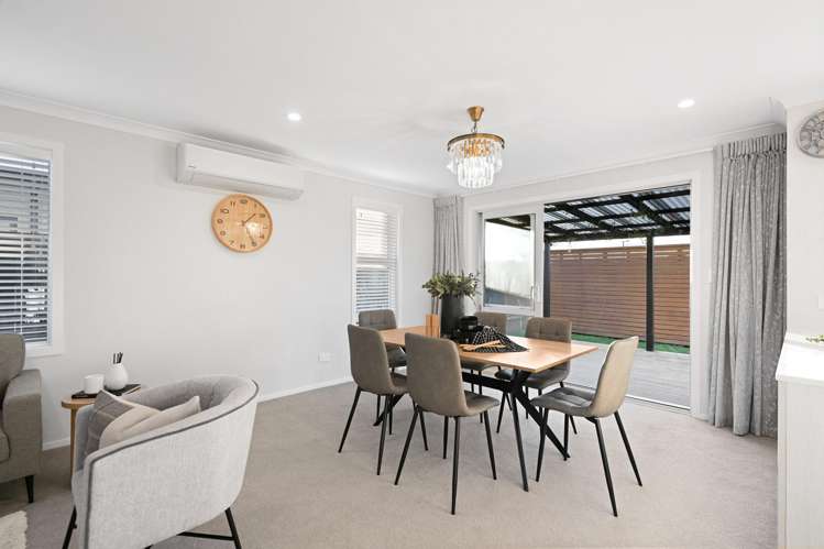 37 Ogilvie Avenue Chartwell_5