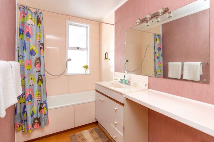 420 Tremaine Avenue Takaro_21