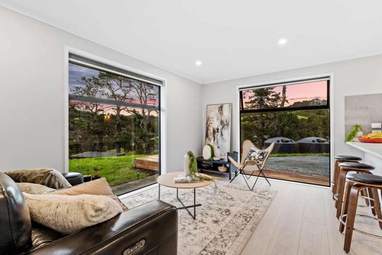 325 Hepburn Creek Road_3