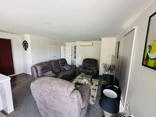 9 Banks Boulevard Whitby_4