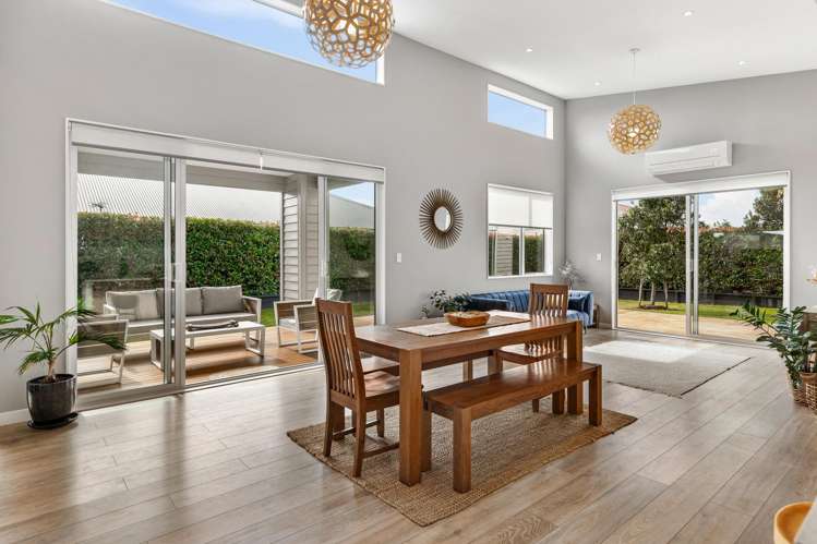 13 Floyd Road Riverhead_2