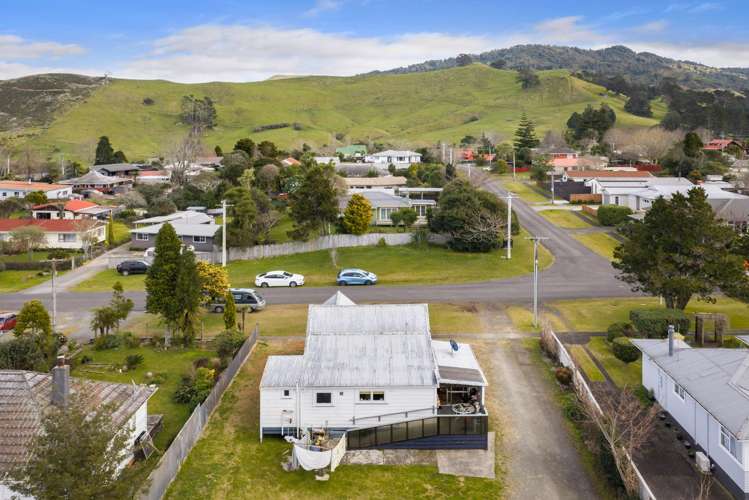 17 Queen Street Waihi_11