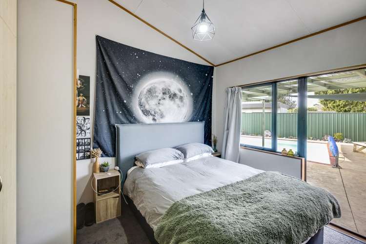 11 Donegal Crescent Tamatea_9