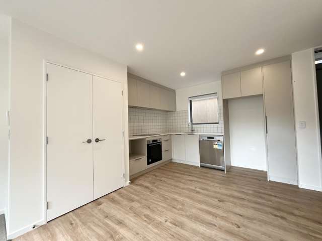 2/176 England Street 1477_3