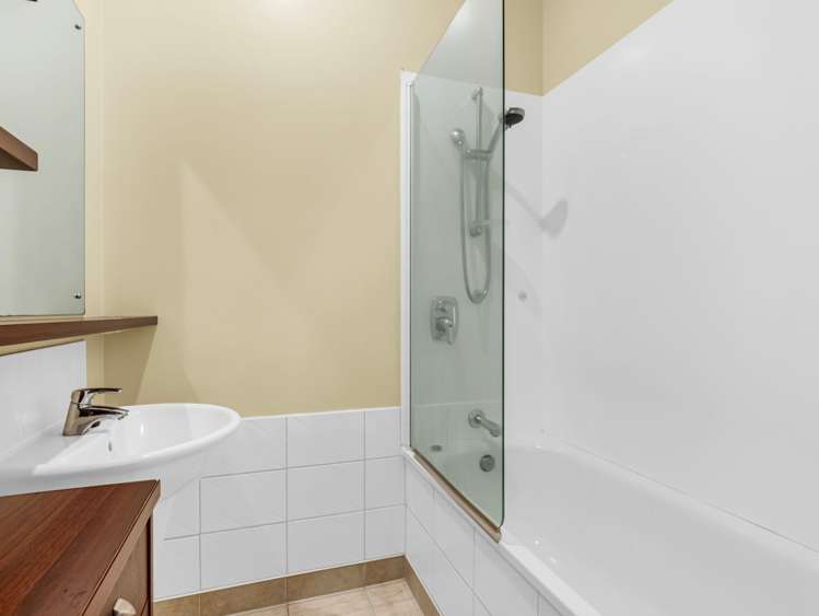 20/150 Chapel Road Flat Bush_10