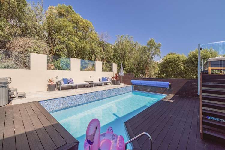 277 Cannon Hill Crescent Mount Pleasant_2