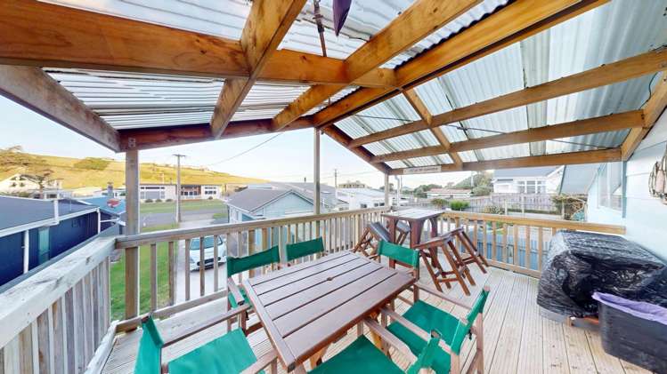 27 Mowhanau Drive 11473_22