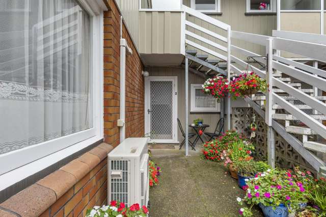 2/87 Brougham Street New Plymouth Central_1