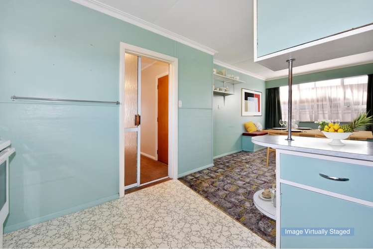 14 Tennyson Crescent Stoke_9