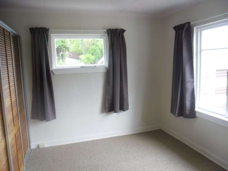 70 Glen Street Marchwiel_6