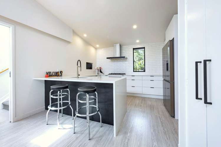 97 Daffodil Street Titirangi_7