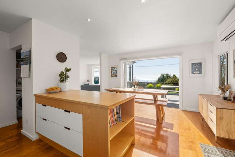 52 Stanley Crescent Beachville_8