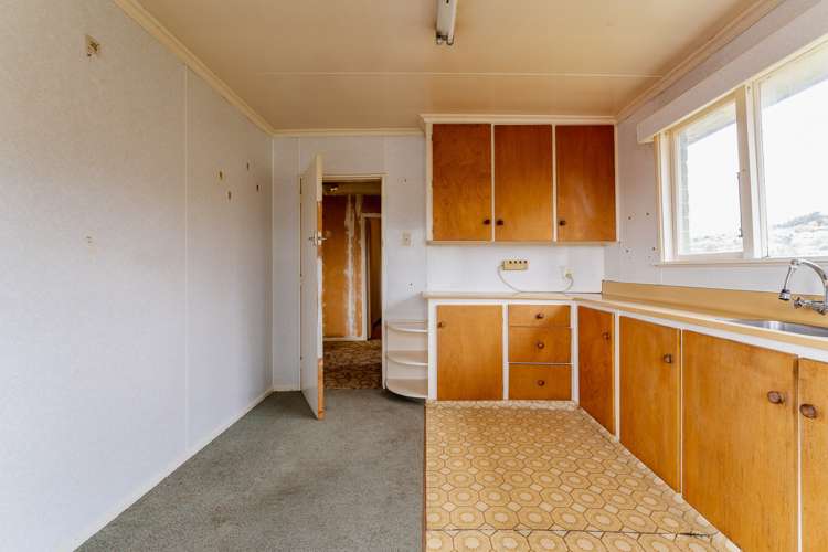 7 Westland Street Green Island_13