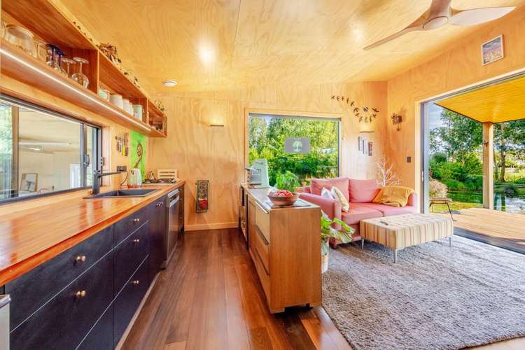 2B Bibby Street Waipawa_6