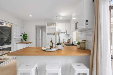 1/9 Wootton Road_1